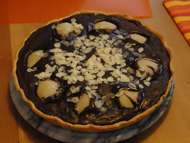 Bolo de pera com chocolate