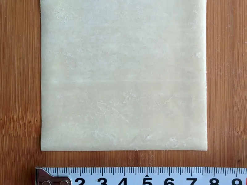 Massa caseira para wontons (raviolis)